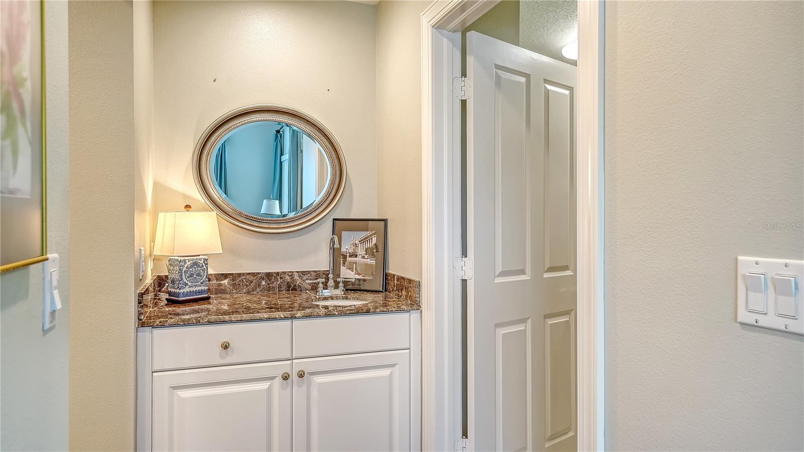 MARINA DEL SOL - Residential