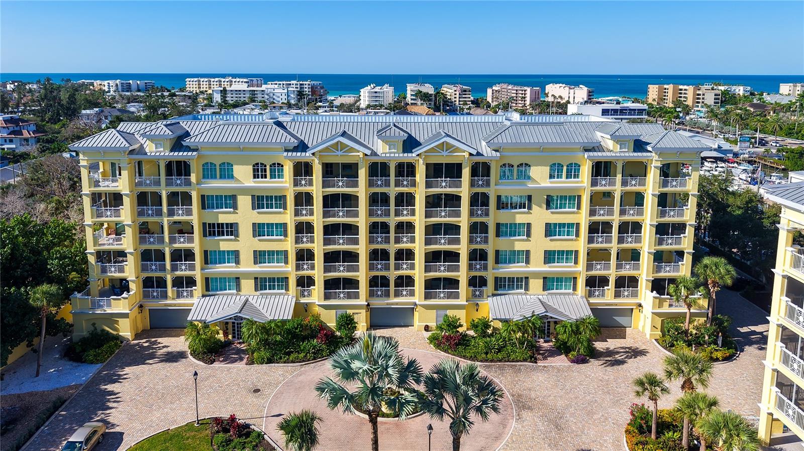 MARINA DEL SOL - Residential