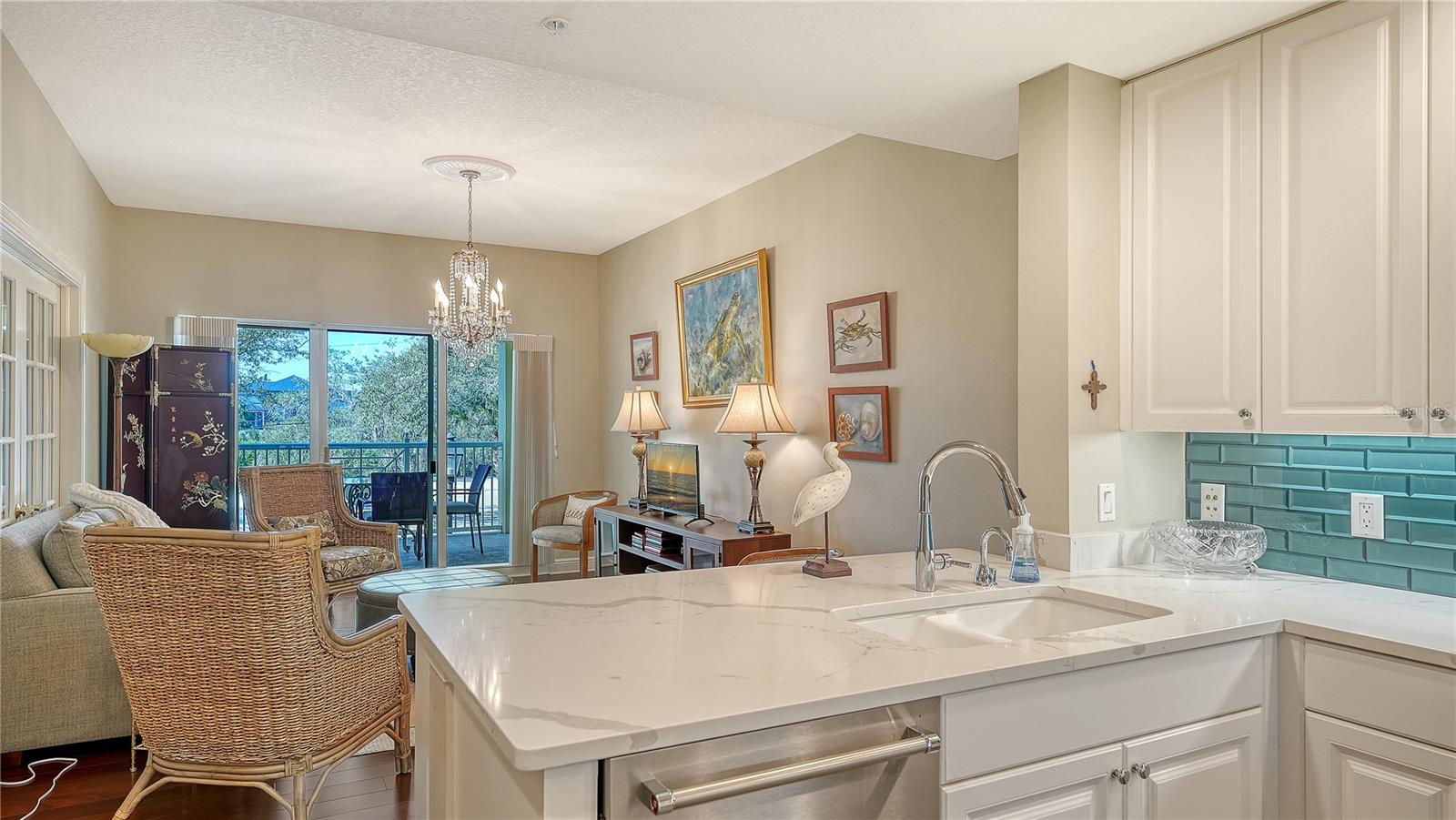 MARINA DEL SOL - Residential