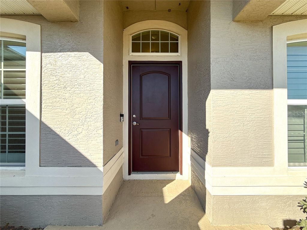 Photo of 9903 SW 55th Avenue Road, Ocala, FL 34476 (MLS # OM718401)