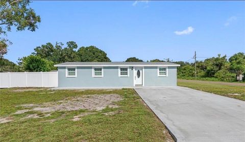 2927 W HENRY AVENUE TAMPA FL 33614