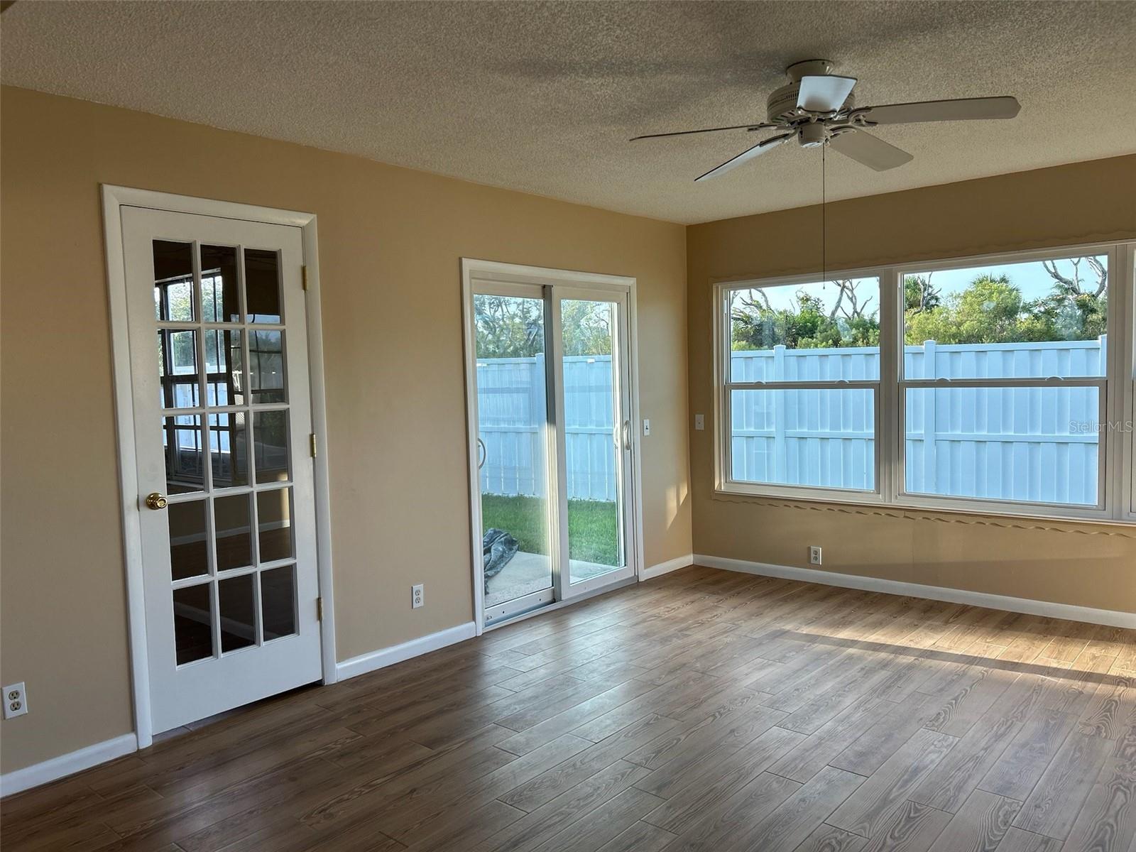 SEA COLONY - Residential Lease
