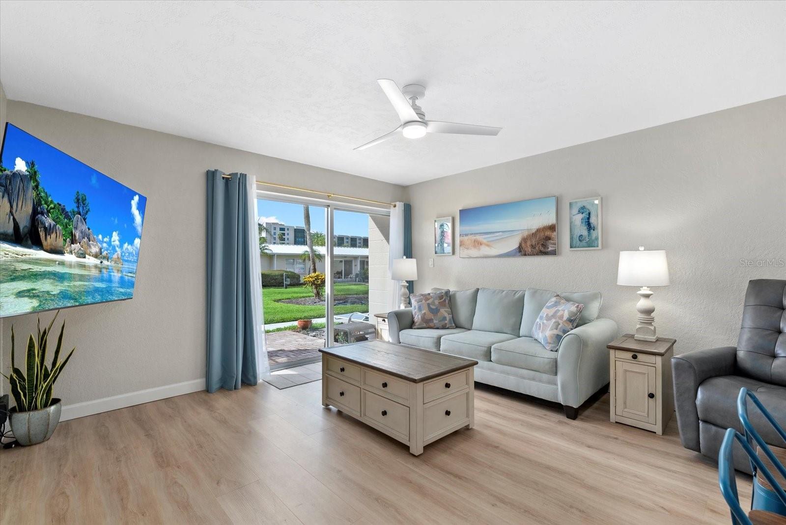 JAMAICA ROYALE - Residential