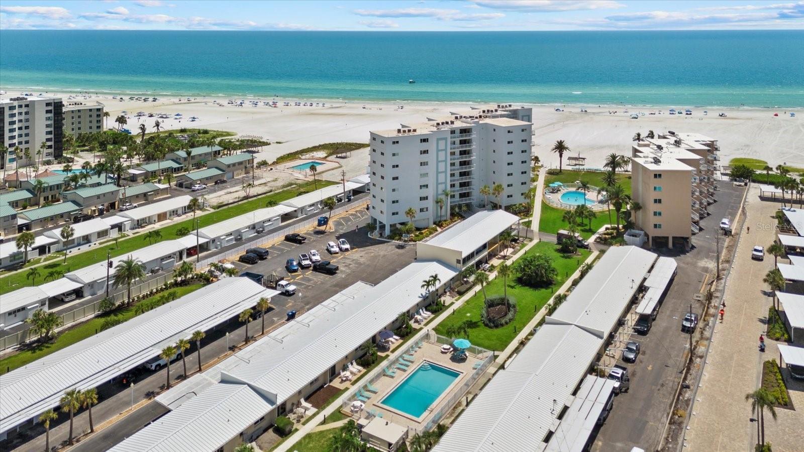 JAMAICA ROYALE - Residential