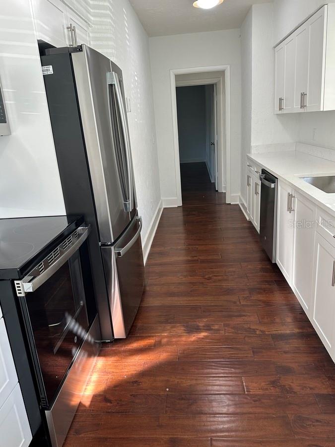 BAY VIEW HEIGHTS - Residential Lease