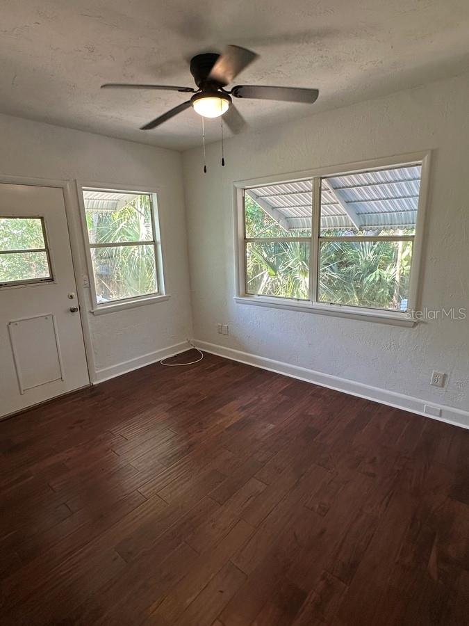 BAY VIEW HEIGHTS - Residential Lease