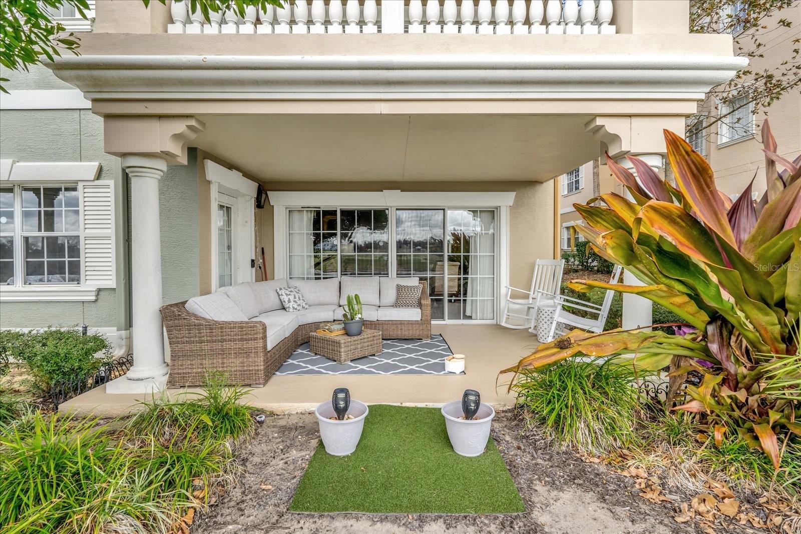 CENTRE COURT RIDGE PH 8 CONDO - Residential