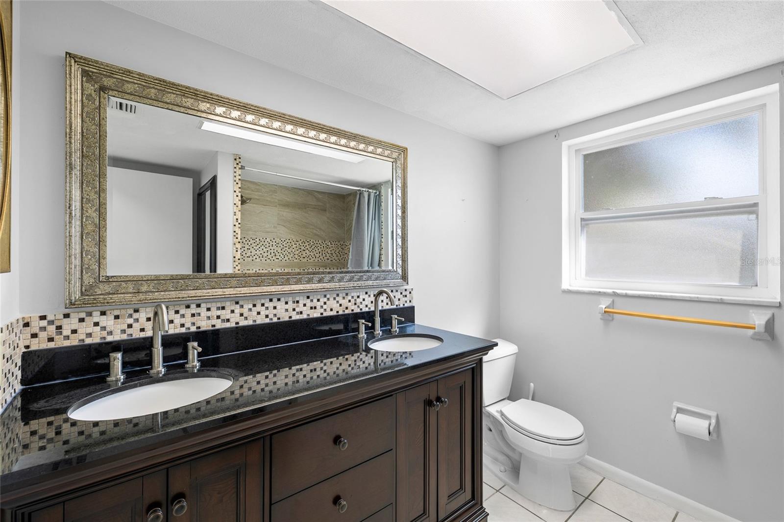 WILLIAMSDALE SQUARE 2ND ADD - Residential Lease