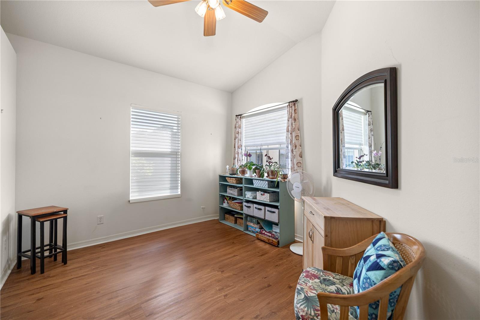 BRENTWOOD VILLAS 04 - Residential