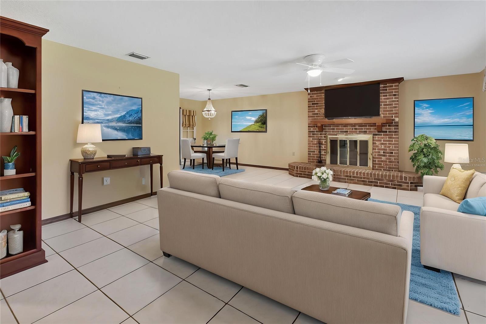 1105 BURGOYNE ROAD