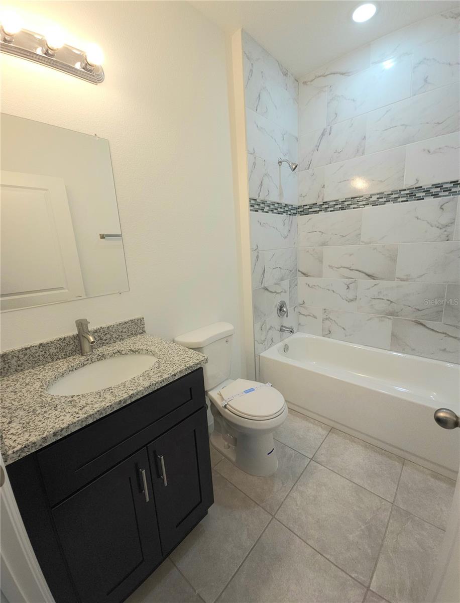 CITRUS SPGS UNIT 16 - Residential Lease