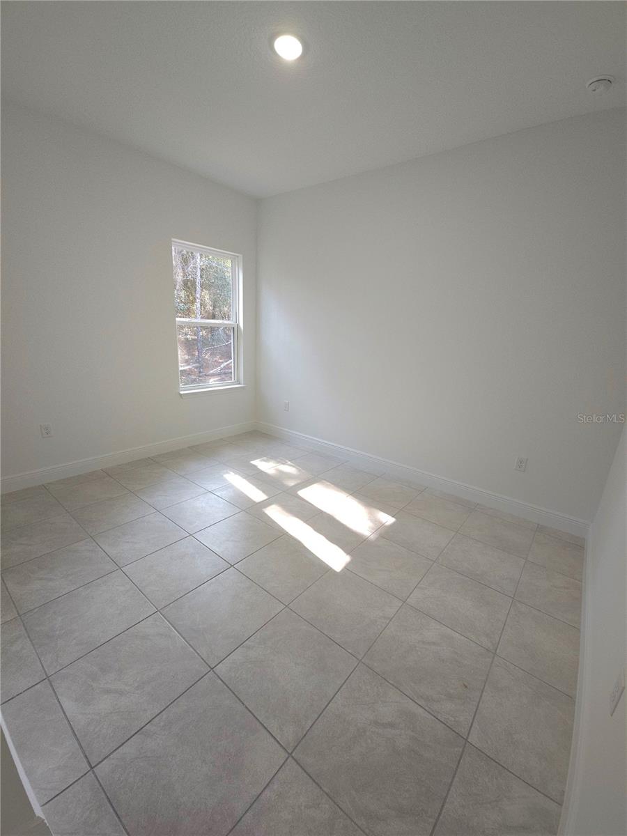 CITRUS SPGS UNIT 16 - Residential Lease