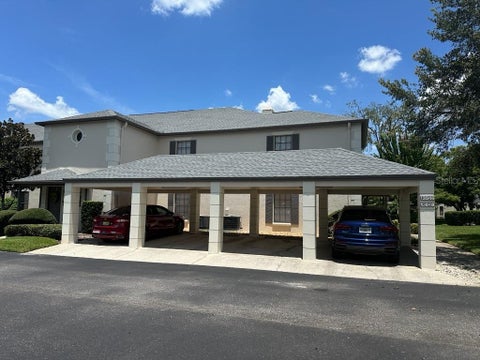 Photo of 13046 Village Chase Circle #13046, Tampa, FL 33618 (MLS # TB8533626)