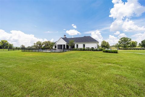 Tiny photo for 11098 NW 50th Lane, Ocala, FL 34482 (MLS # OM711502)