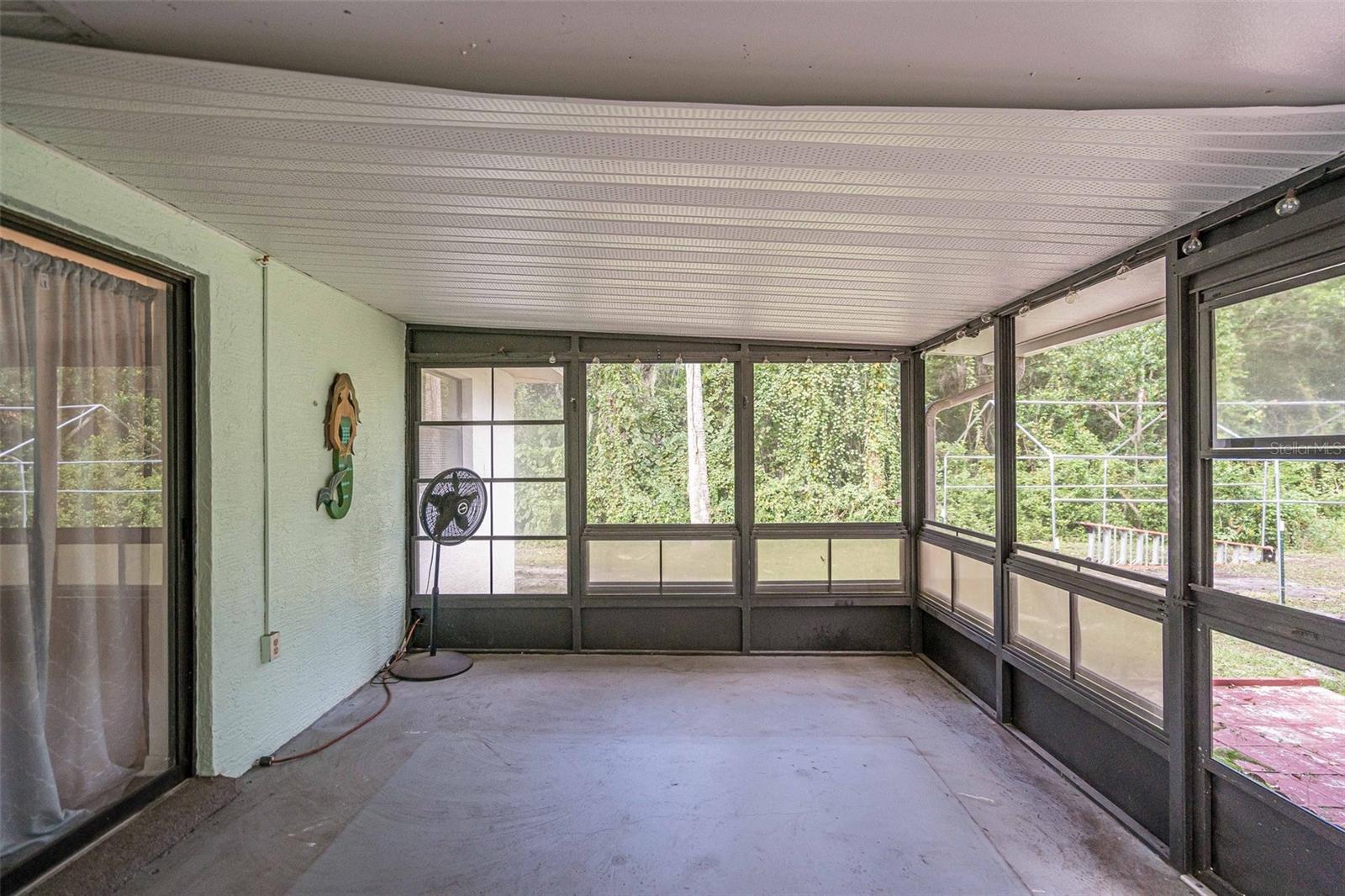 WOODLAND ESTATES UNIT 01 - Residential