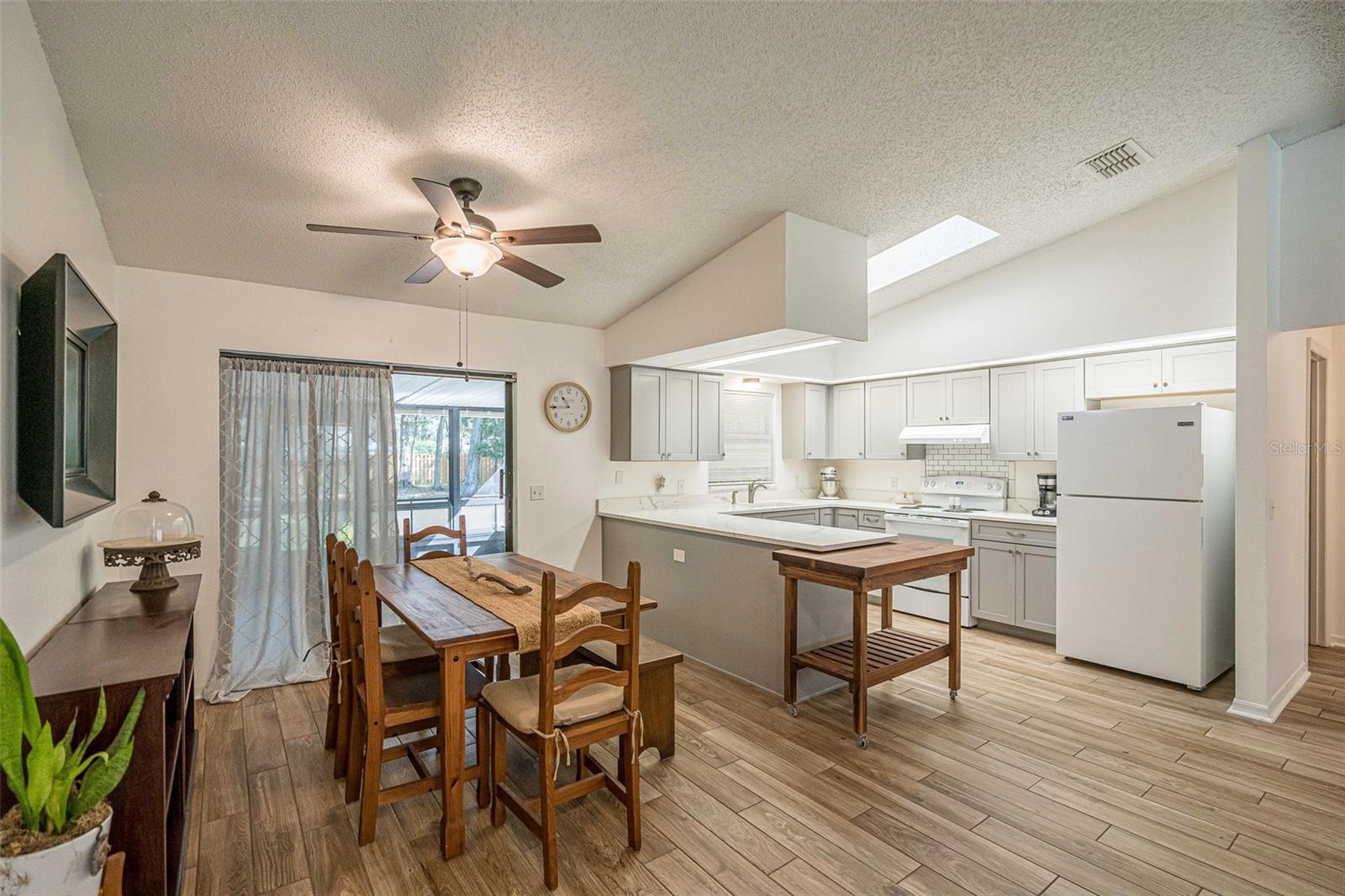 WOODLAND ESTATES UNIT 01 - Residential