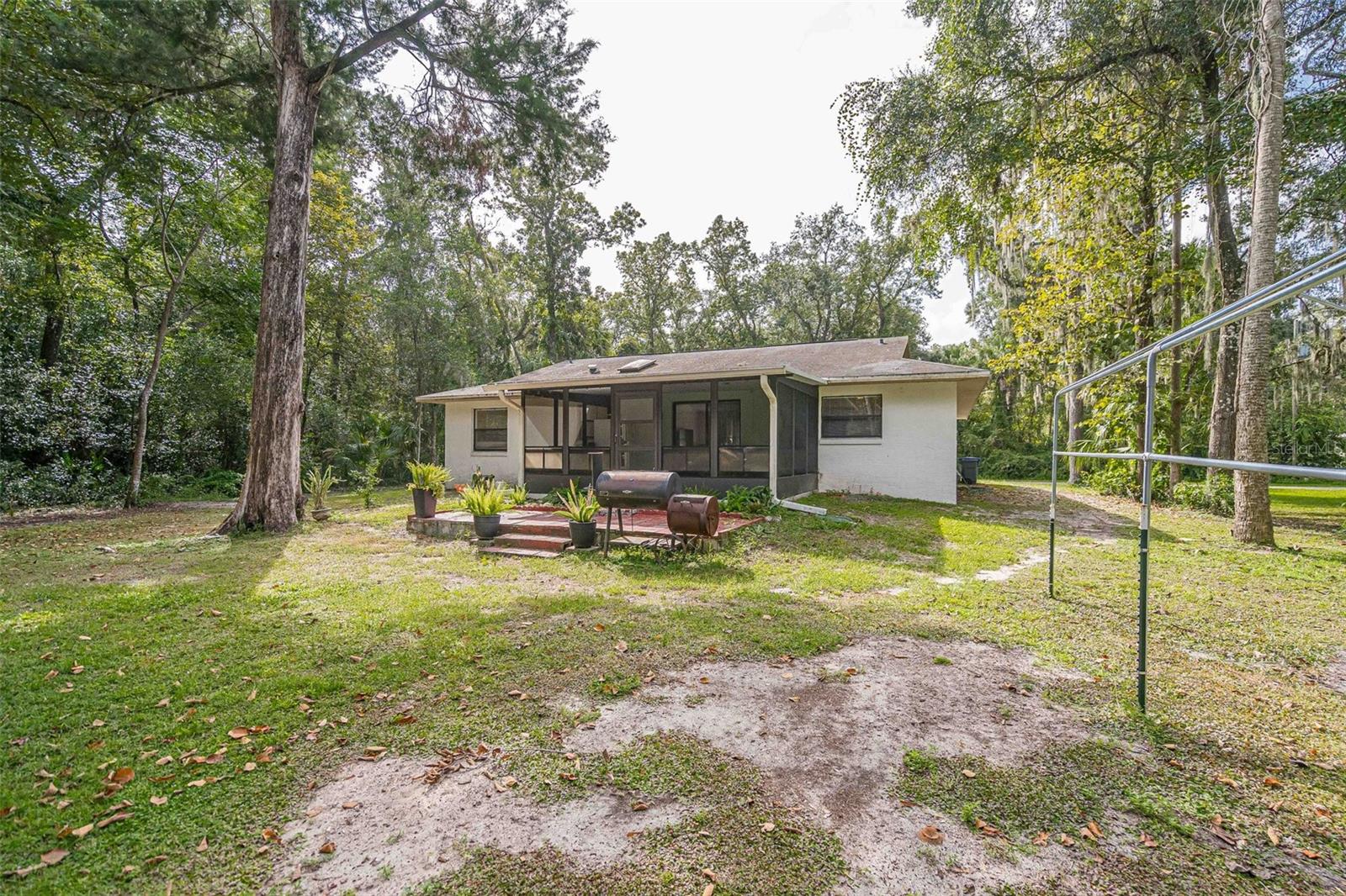 WOODLAND ESTATES UNIT 01 - Residential