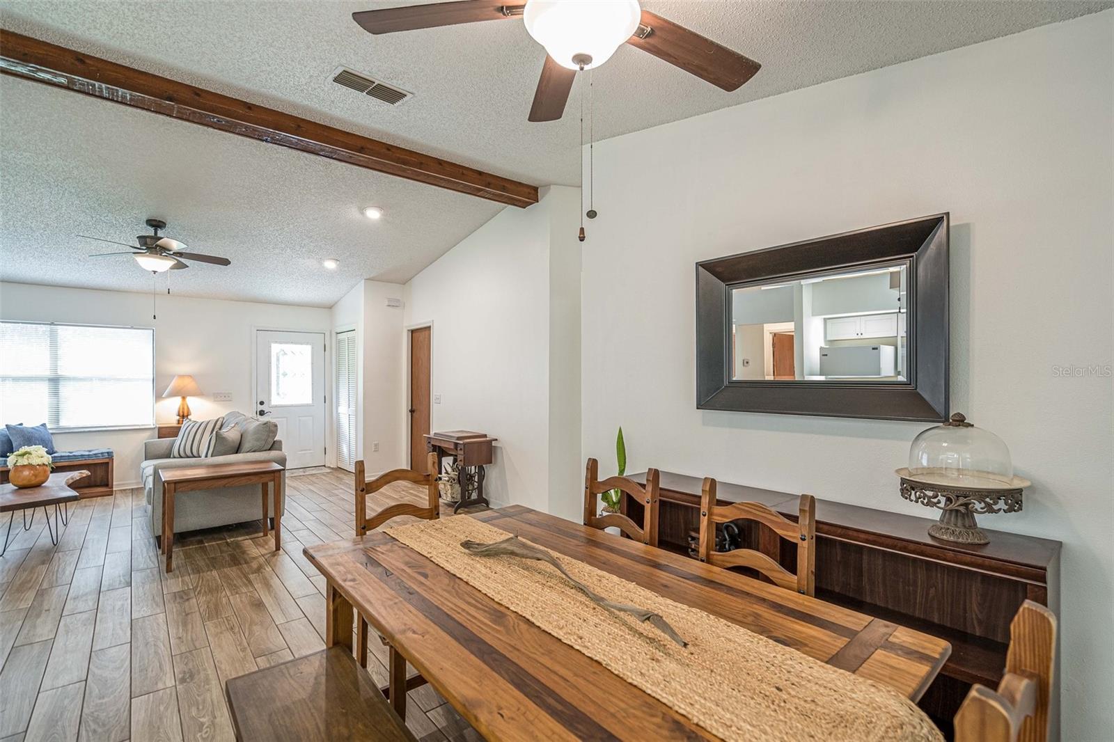 WOODLAND ESTATES UNIT 01 - Residential