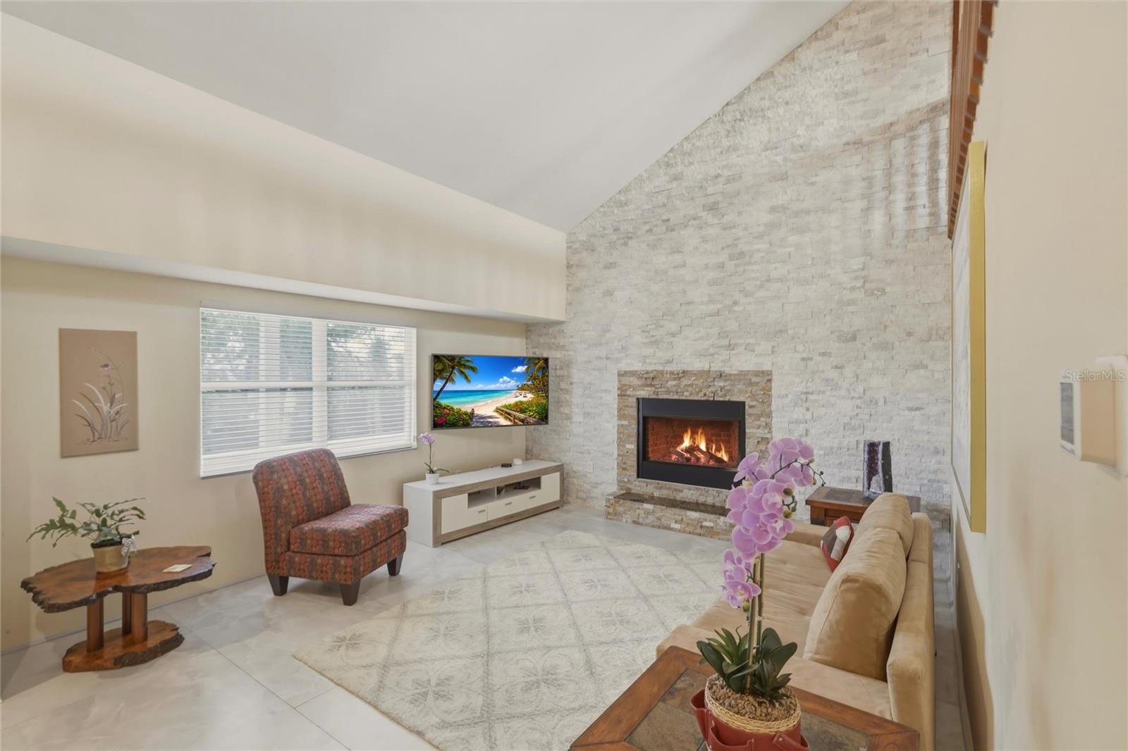 SOUTH VENICE UNIT 06 - Residential