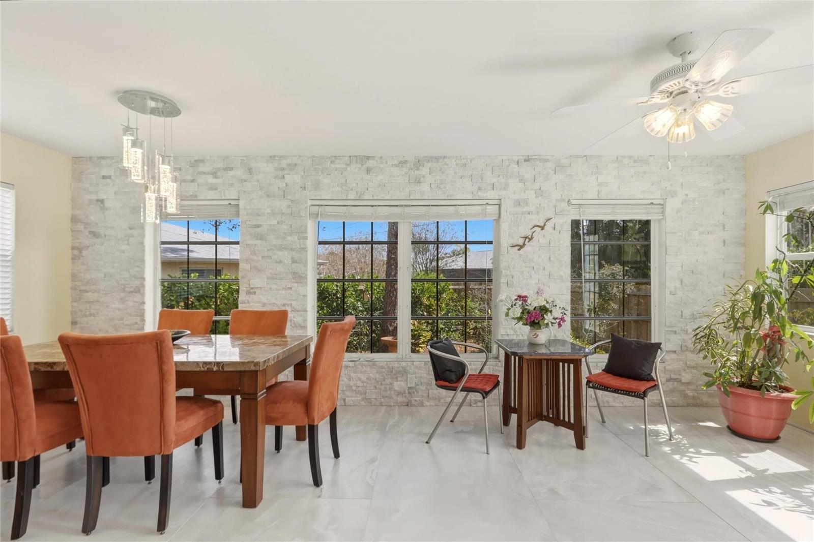 SOUTH VENICE UNIT 06 - Residential