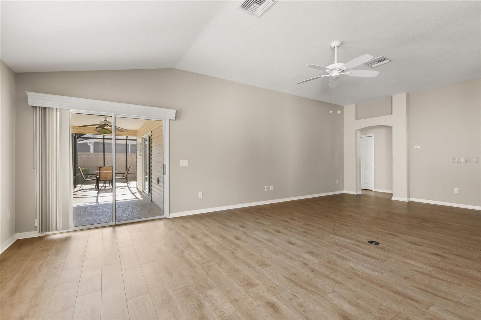 VILLAGES OF SUMTER SOUTHWOOD VILLAS - Residential