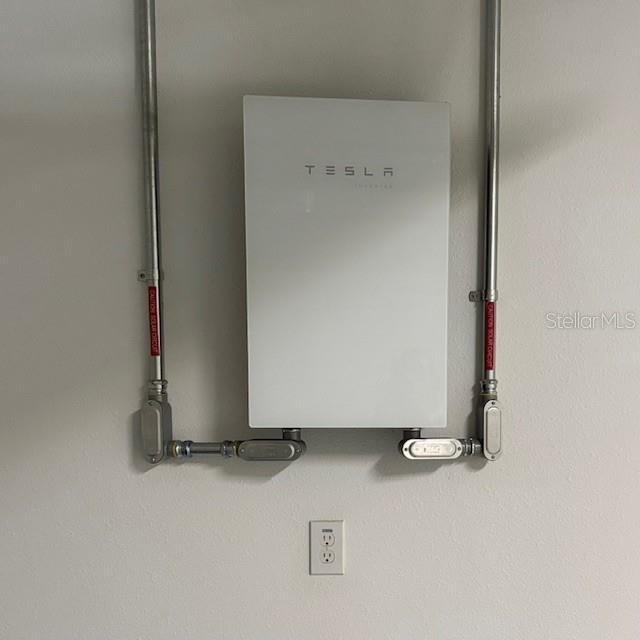 STOREY LAKE TR K - Residential Lease