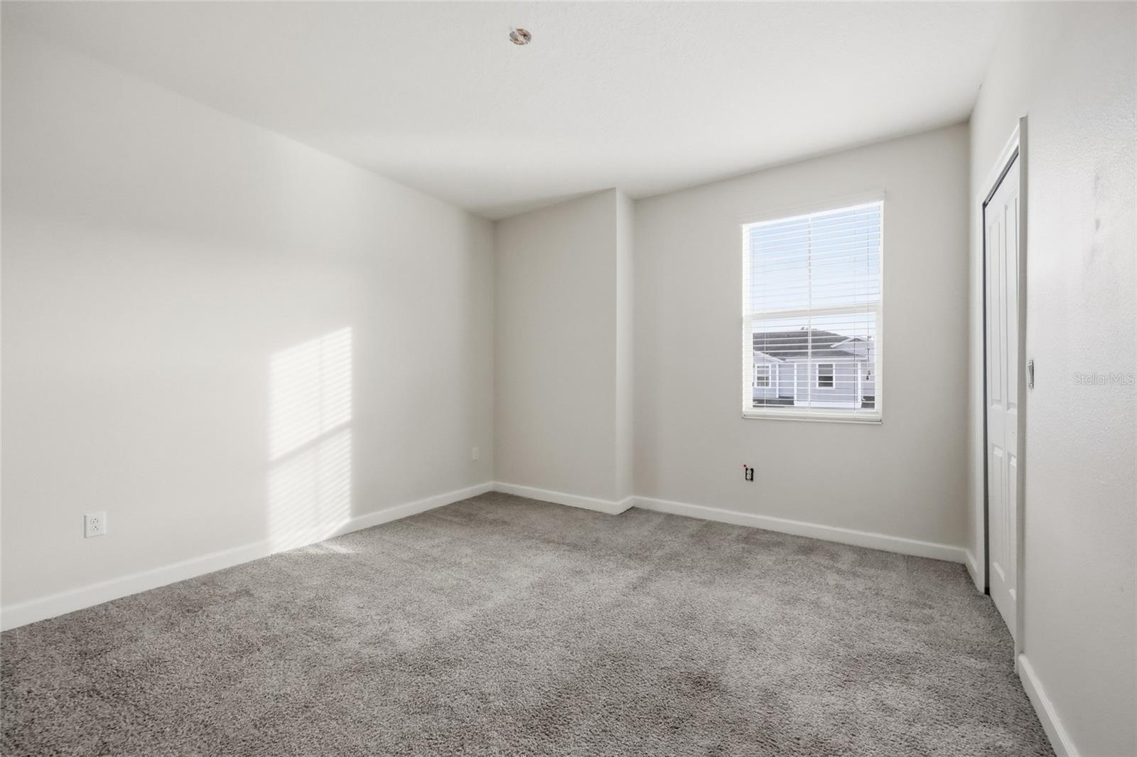 STOREY LAKE TR K - Residential Lease