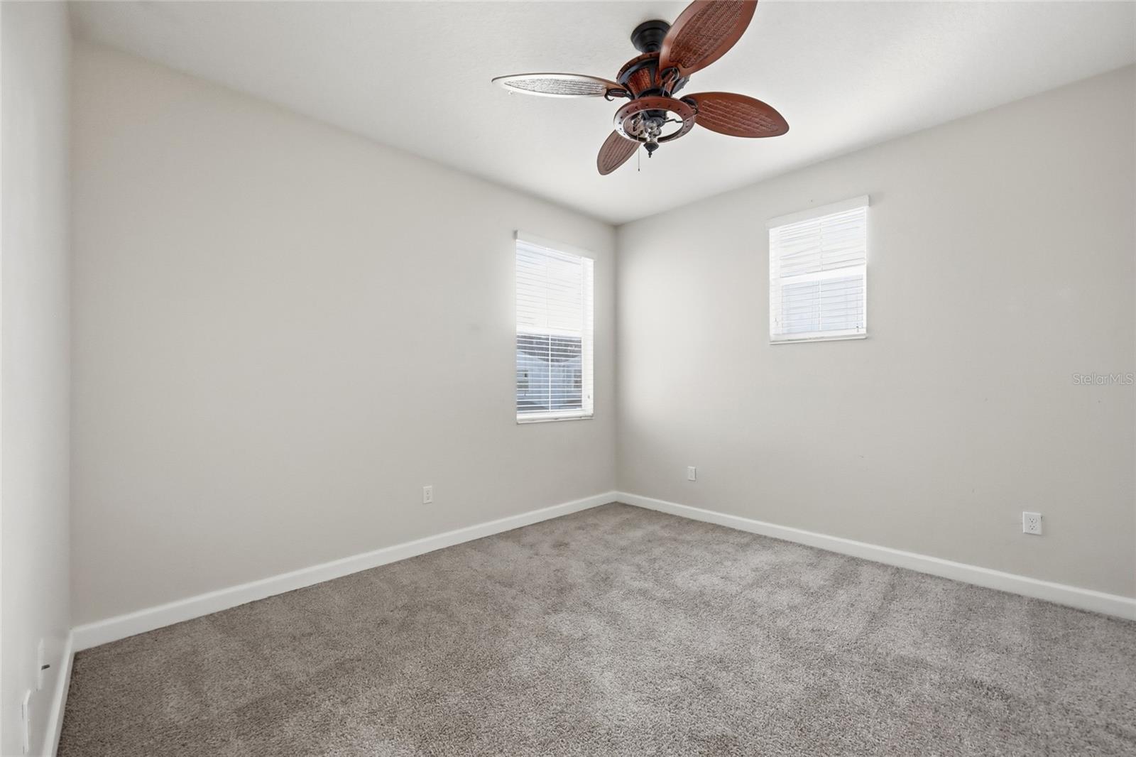 STOREY LAKE TR K - Residential Lease