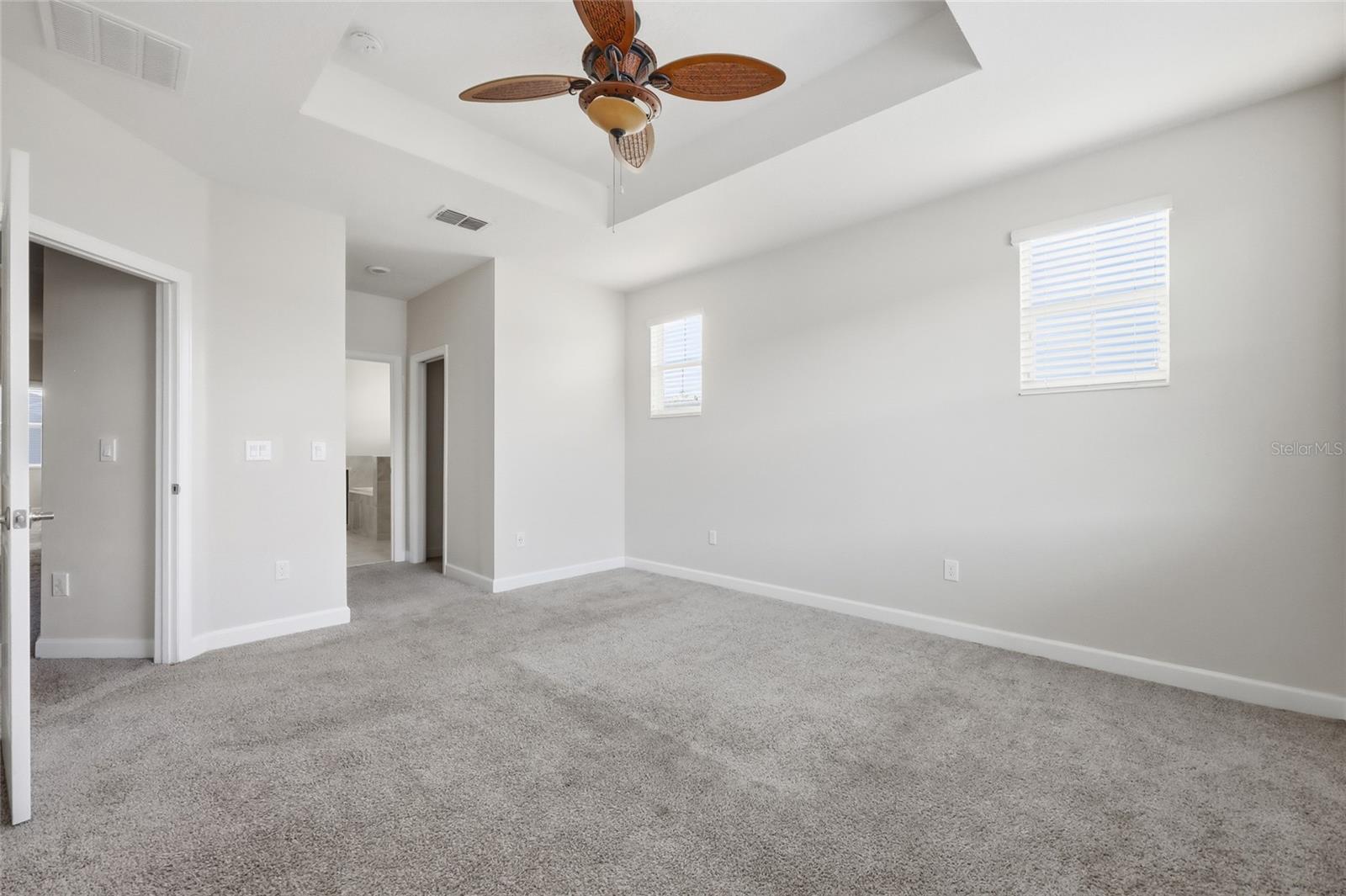 STOREY LAKE TR K - Residential Lease