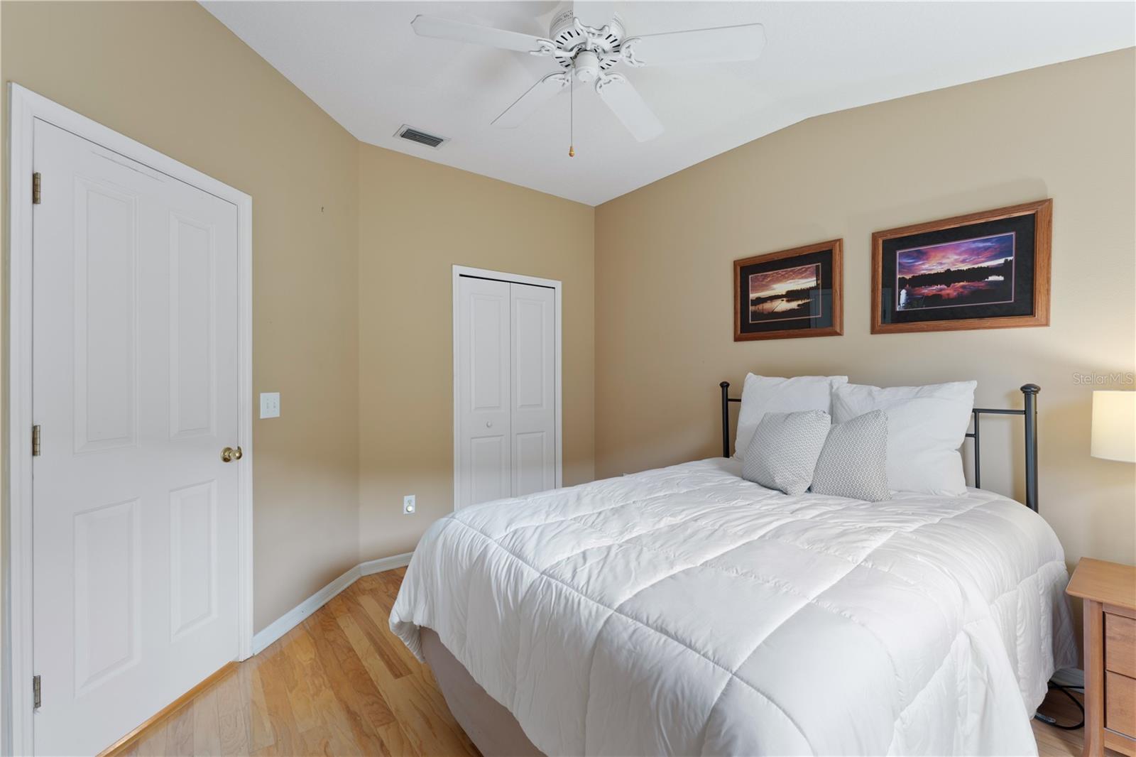 HUNTER'S GREEN, HUNTERS GREEN - Residential