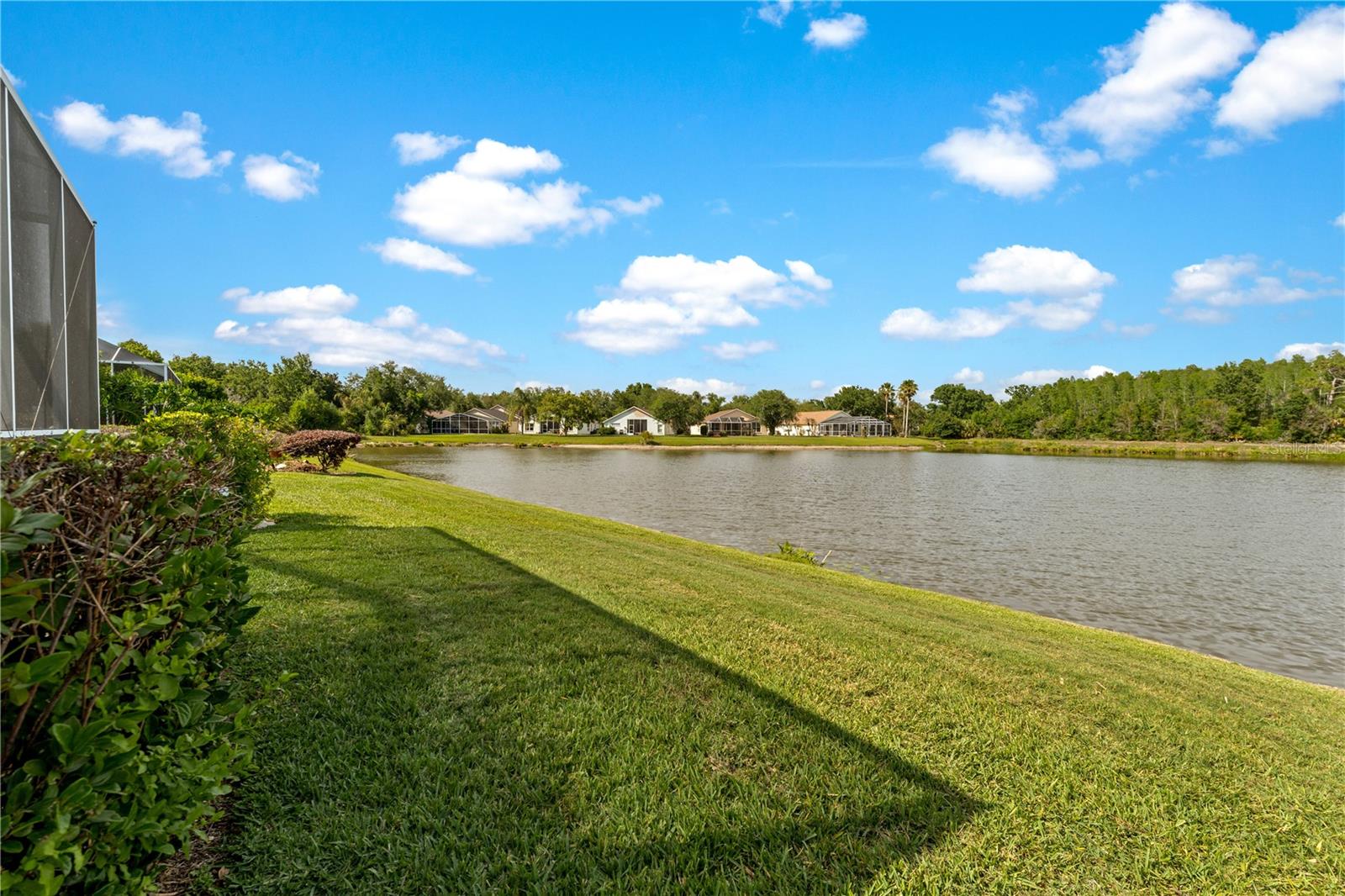 HUNTER'S GREEN, HUNTERS GREEN - Residential