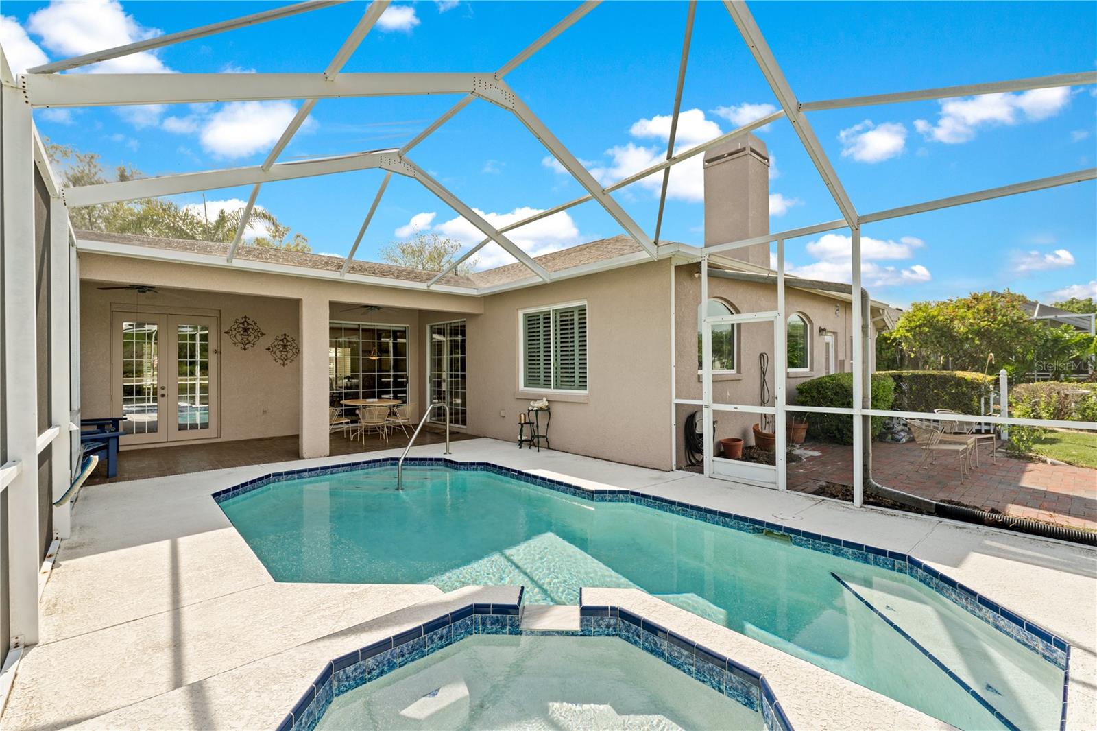 HUNTER'S GREEN, HUNTERS GREEN - Residential