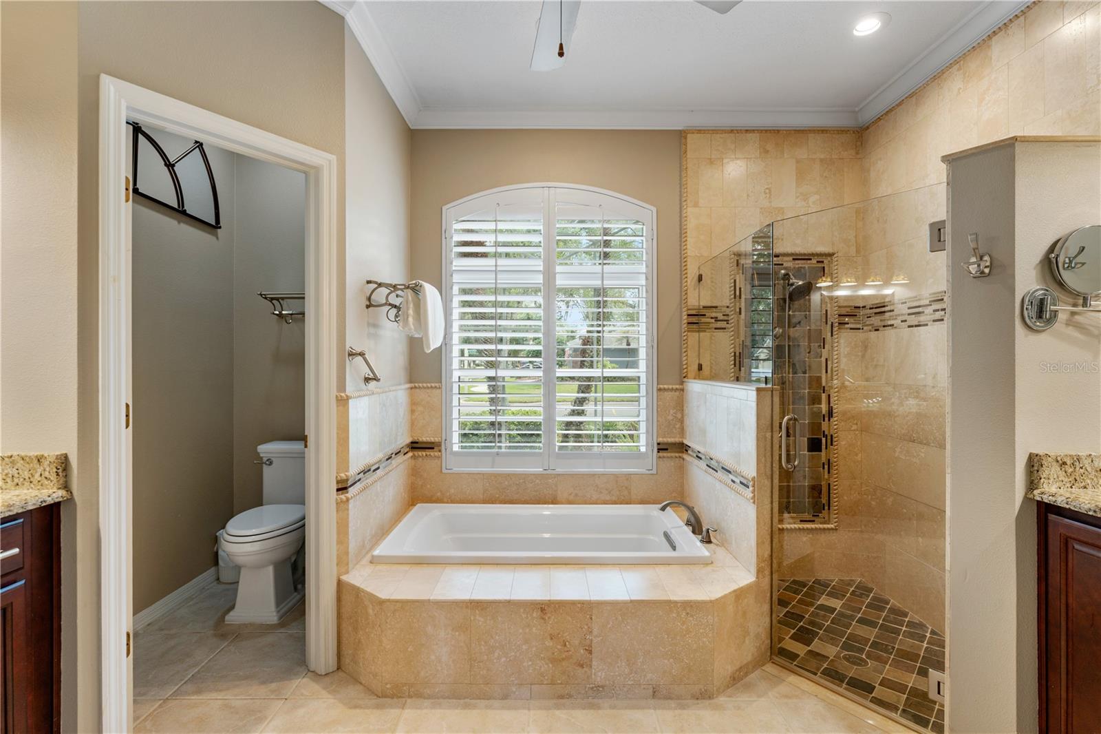 HUNTER'S GREEN, HUNTERS GREEN - Residential