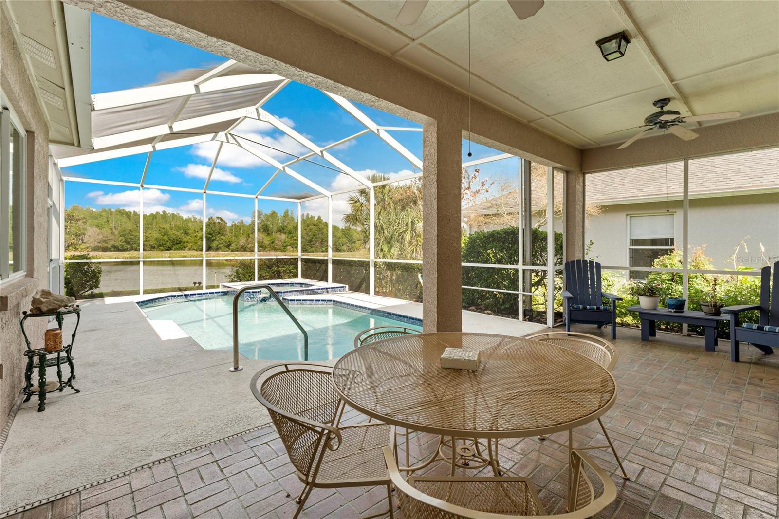 HUNTER'S GREEN, HUNTERS GREEN - Residential