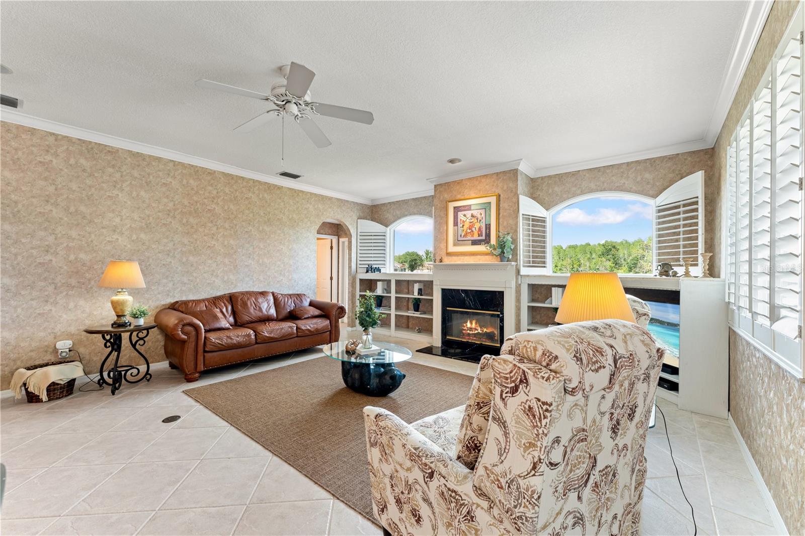 HUNTER'S GREEN, HUNTERS GREEN - Residential