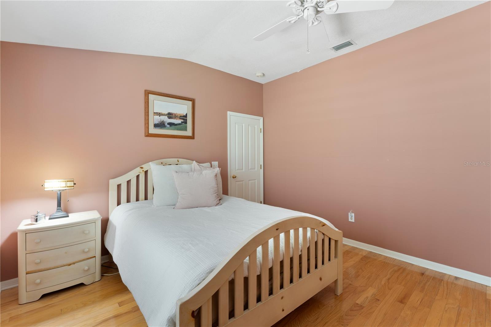 HUNTER'S GREEN, HUNTERS GREEN - Residential