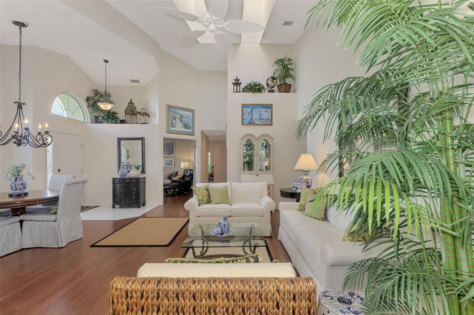 BRIDLE OAKS - Residential