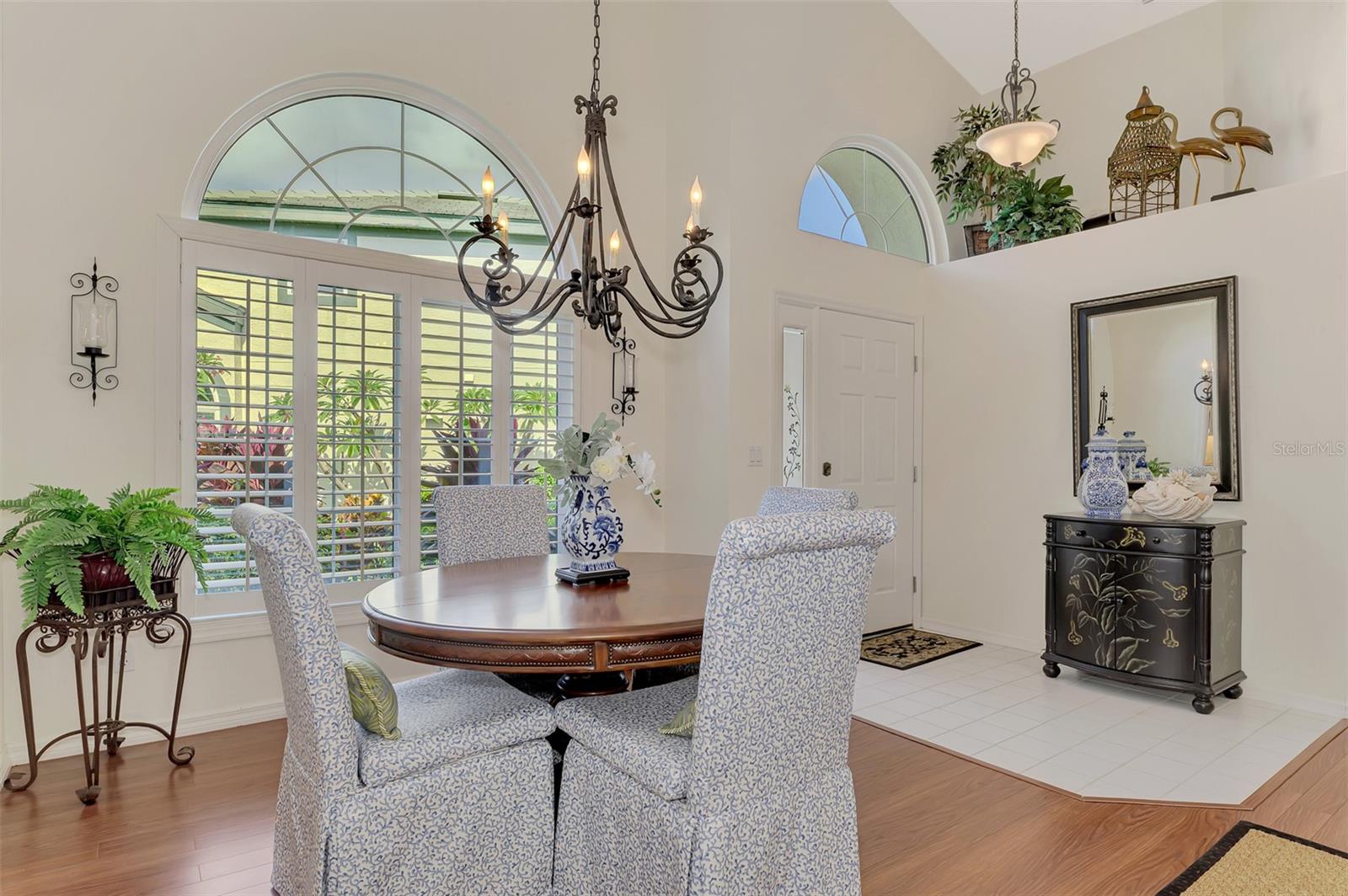 BRIDLE OAKS - Residential