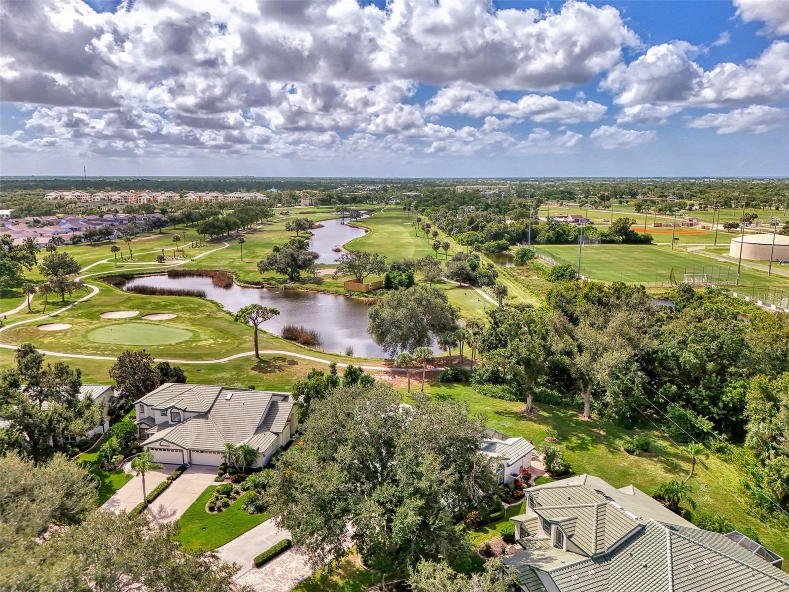 BRIDLE OAKS - Residential