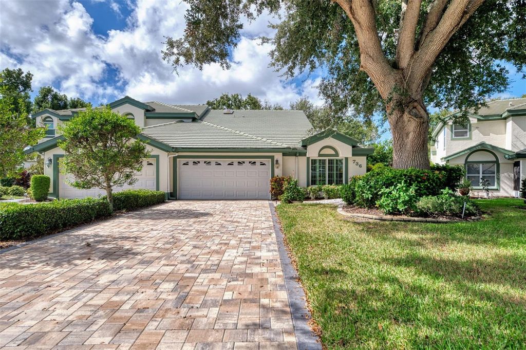 Photo of 736 Connemara Court, Venice, FL 34292 (MLS # N6140966)