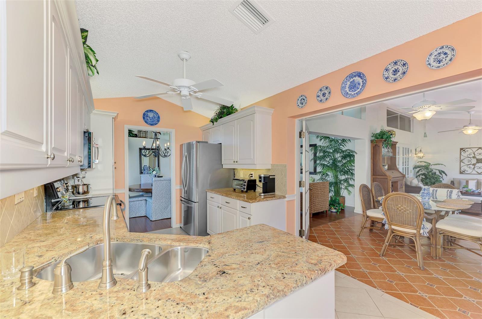 BRIDLE OAKS - Residential