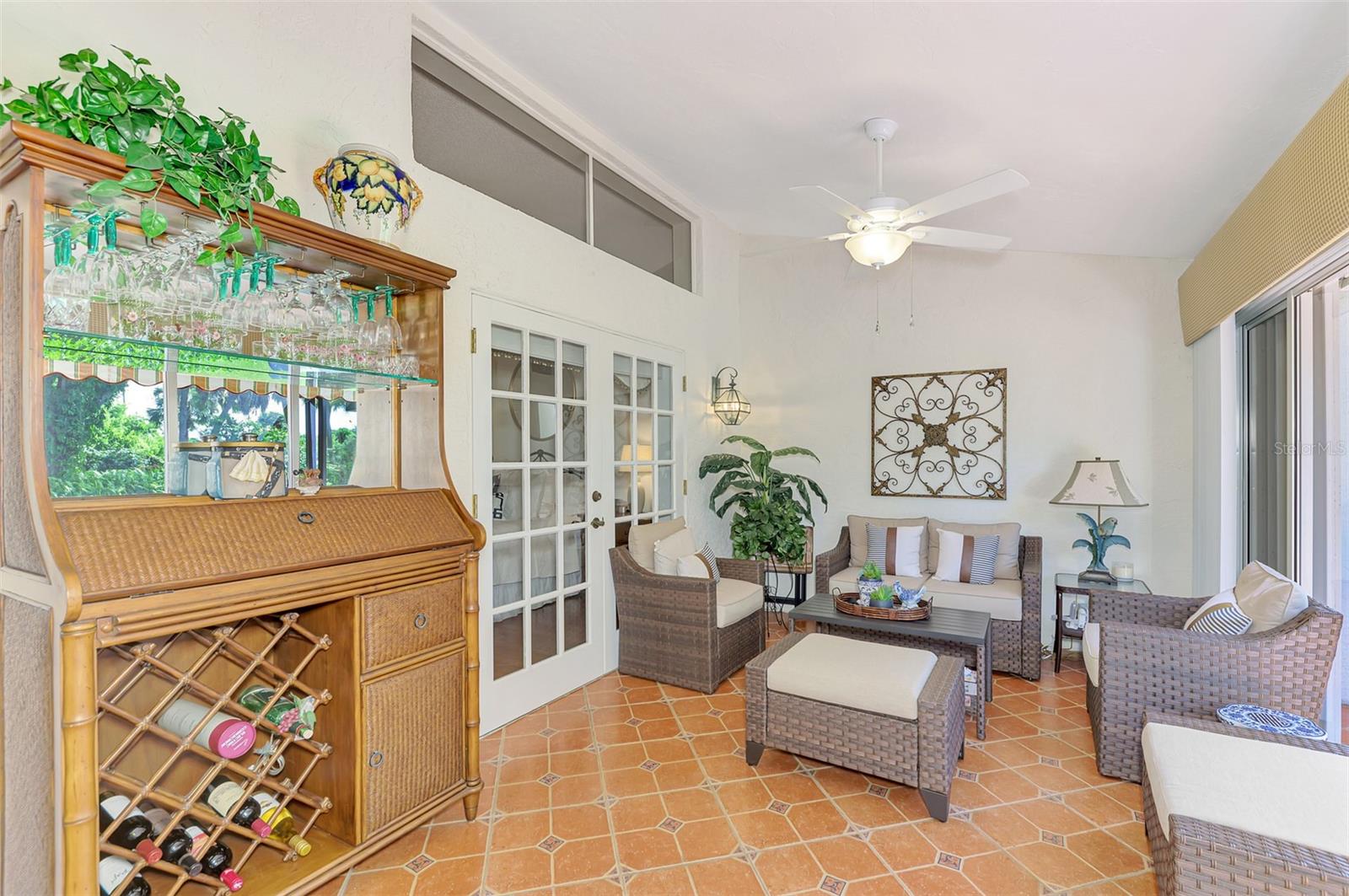 BRIDLE OAKS - Residential