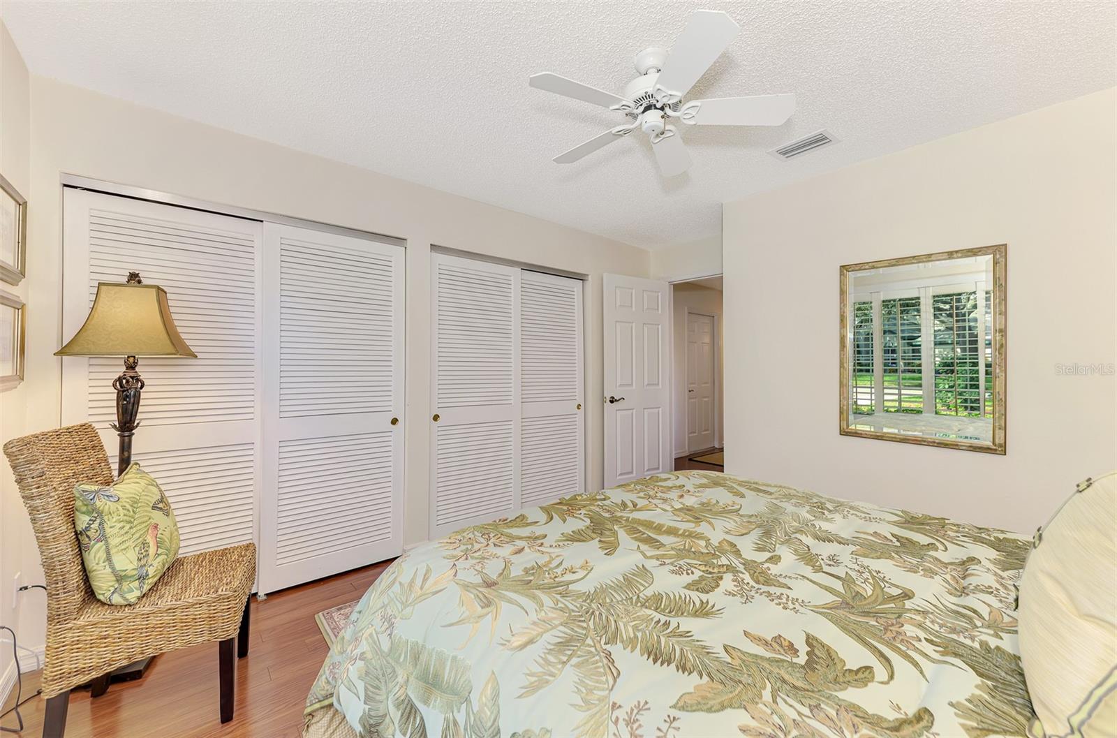 BRIDLE OAKS - Residential