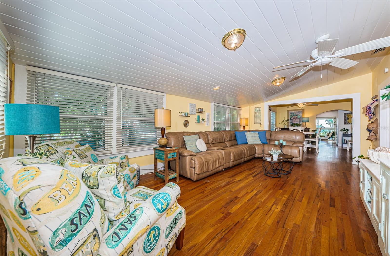 ST PETERSBURG BEACH 1ST ADD - Residential Lease