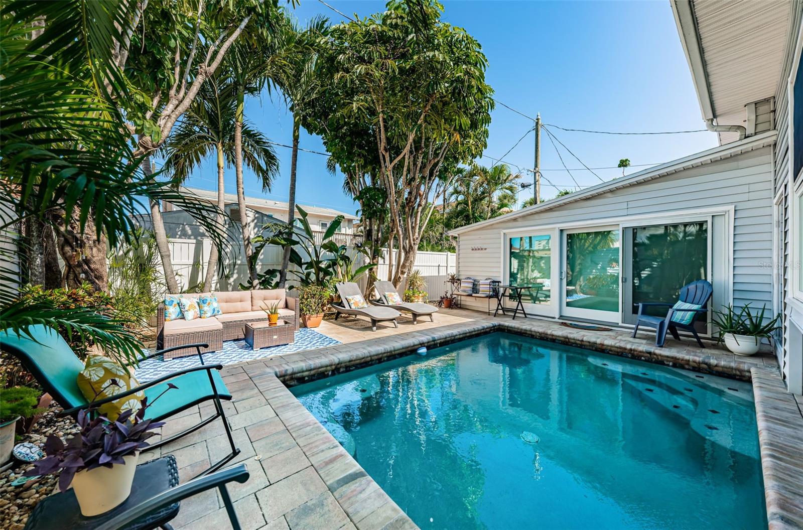 ST PETERSBURG BEACH 1ST ADD - Residential Lease