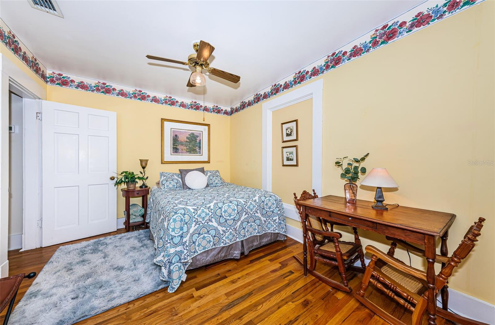 ST PETERSBURG BEACH 1ST ADD - Residential Lease