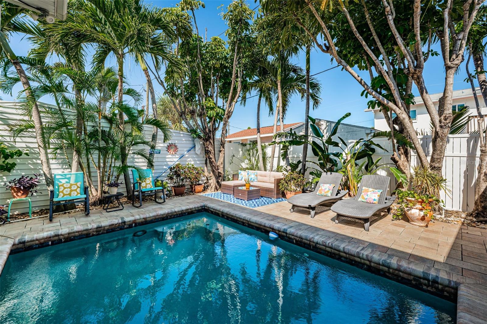 ST PETERSBURG BEACH 1ST ADD - Residential Lease