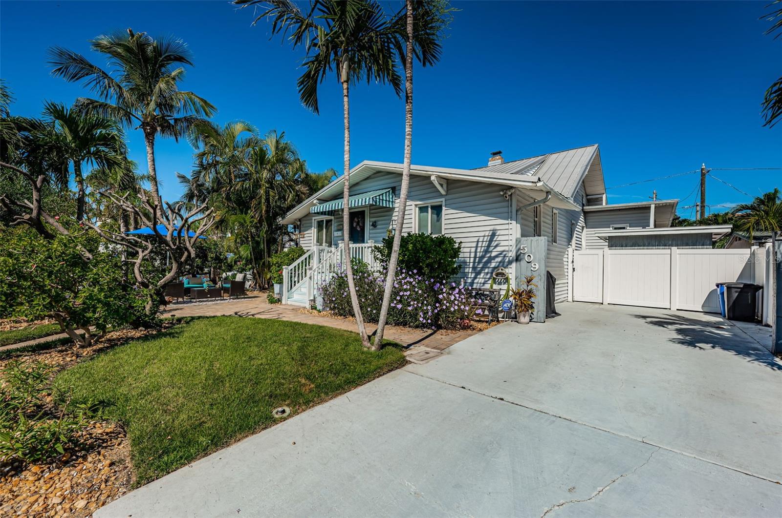 ST PETERSBURG BEACH 1ST ADD - Residential Lease
