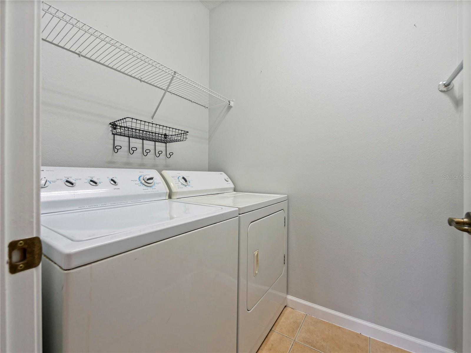 AVALON PARK NORTHWEST VILLAGE PH 05 R - Residential Lease