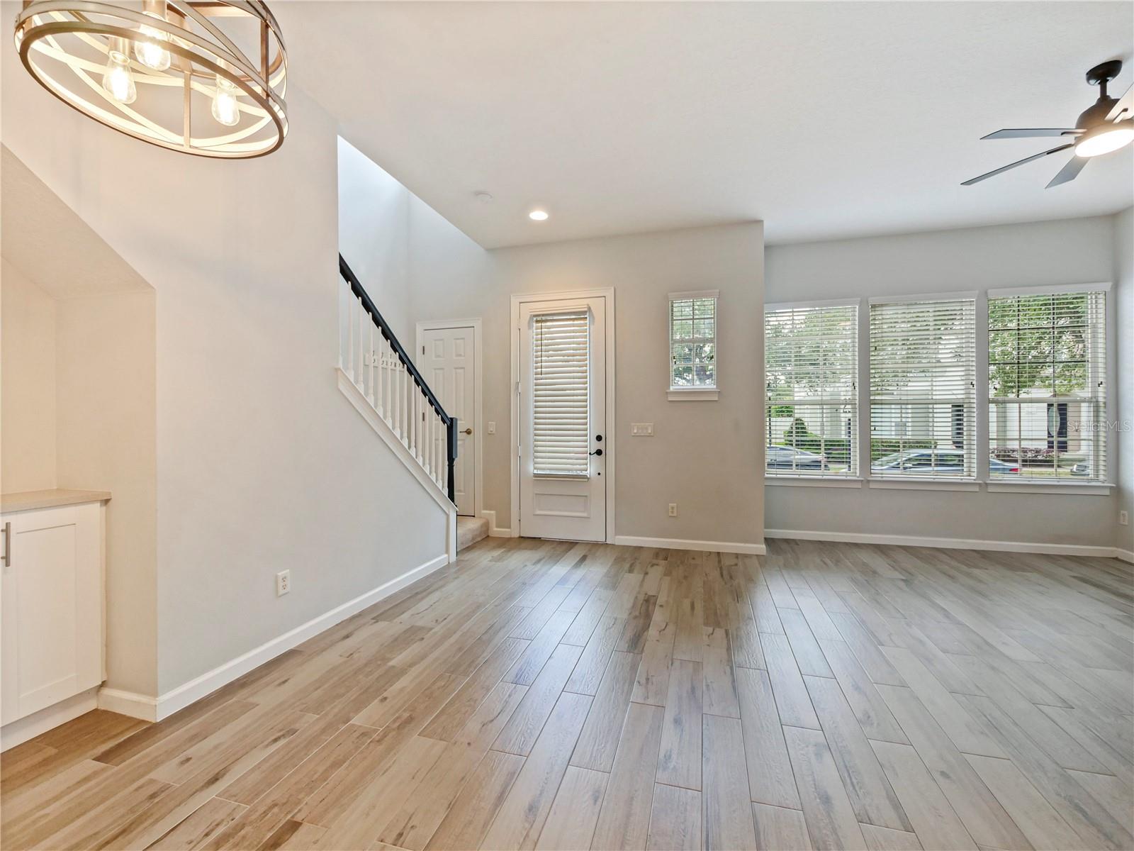 AVALON PARK NORTHWEST VILLAGE PH 05 R - Residential Lease